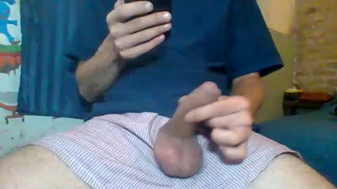 my8pulguitas online show from March 11, 5:05 am