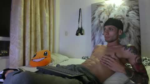 JUAN TORRES CREATURE online show from November 13, 3:11 am