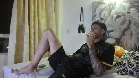 JUAN TORRES CREATURE online show from November 15, 2:24 am