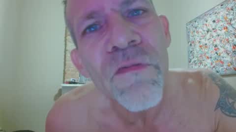Snapshot of myfilthydaddy chatting on January 20, 7:04 pm myfilthydaddy online show from January 20, 7:04 pm