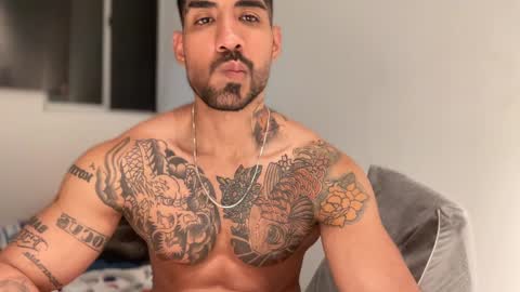 Myke esthetic online show from February 13, 3:18 am