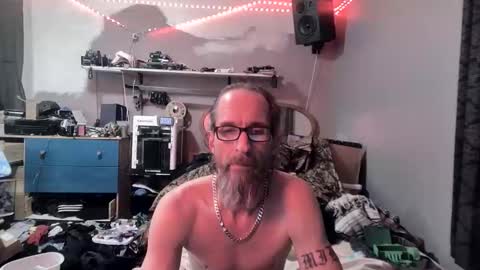 mykedong online show from March 7, 11:24 pm