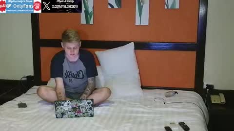 Mylo  Cody online show from December 3, 11:05 am