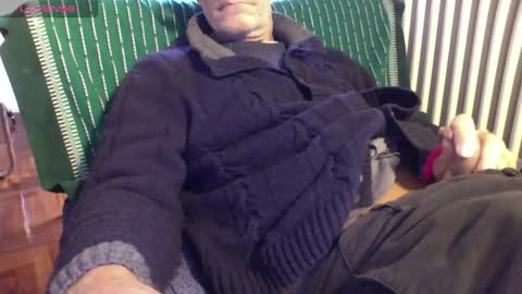 Bi sexy guy lovense hush is on private is open or password show tip if you like. online show from December 2, 9:12 am