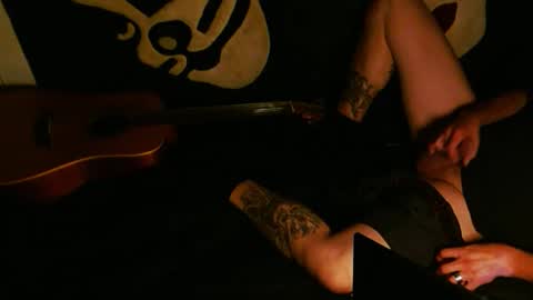 n33koblakk online show from April 11, 1:36 pm