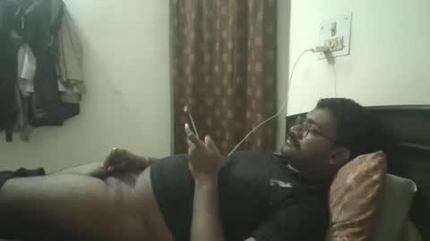 NAIRANANDU28 online show from March 27, 8:07 am