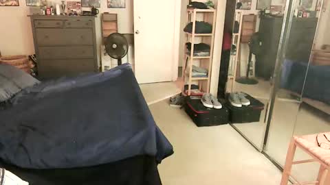 nakedmonkey online show from November 11, 1:43 am