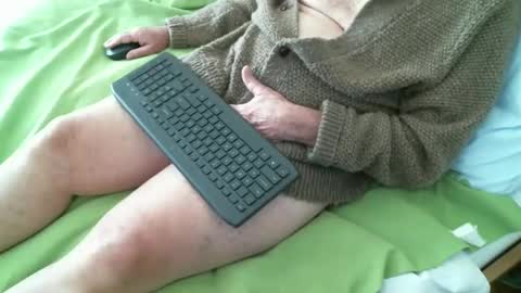 nate1x online show from January 22, 7:24 pm