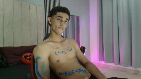 nathan_shimmer online show from October 6, 9:52 pm