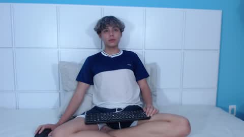 Snapshot of nathanbell1 chatting on September 11, 10:03 am nathanbell1 online show from September 11, 10:03 am