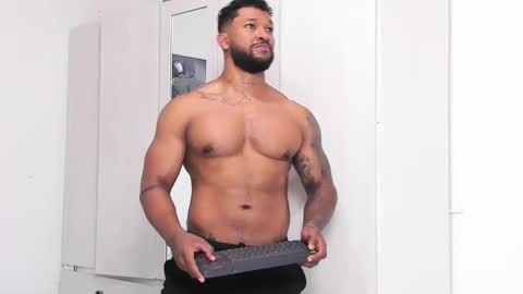 Nathaniel Grey online show from January 23, 12:04 am