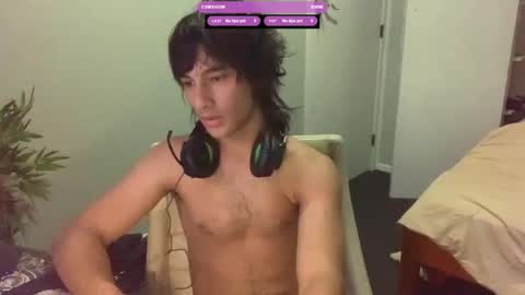 native_boy2 online show from October 22, 6:39 am