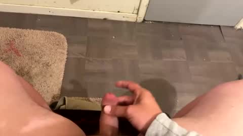 nbarrie98 online show from December 3, 1:50 am