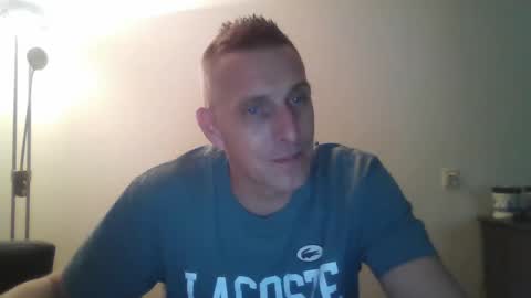 nederland77 online show from December 23, 7:20 pm