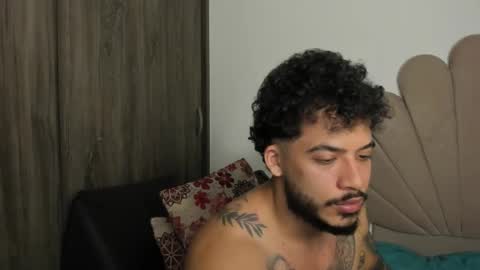 Nei turn green online show from March 15, 1:57 am