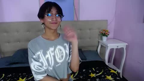 NeonAdonis online show from October 21, 12:41 pm
