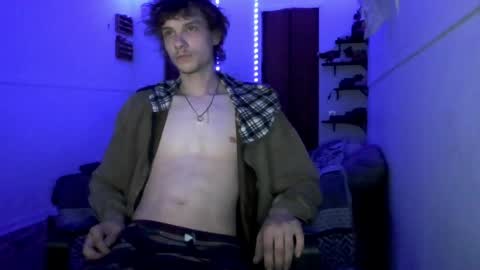 nephew_p online show from May 28, 1:58 am