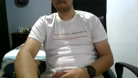 MrBull online show from June 10, 4:36 am