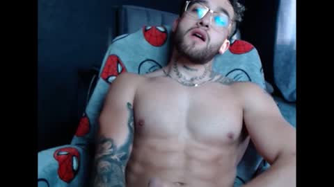 neuttron online show from February 10, 10:14 pm