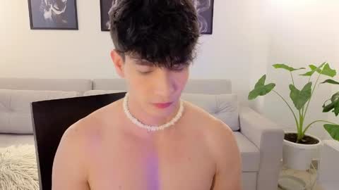   online show from May 18, 9:08 pm
