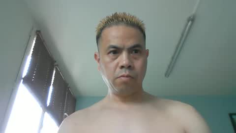 nguyen7788789 online show from April 29, 7:46 am
