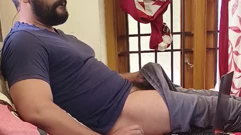 Robin online show from February 12, 9:37 am