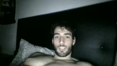 nicegguy9826 online show from April 14, 1:43 pm