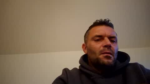niceguyroytje online show from June 3, 7:41 pm