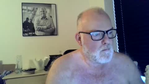 nicexxdane online show from December 14, 8:43 am