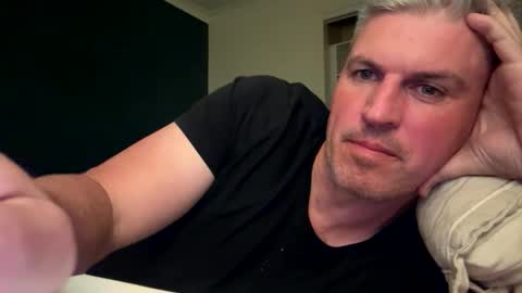 nick578320 online show from May 6, 3:23 pm