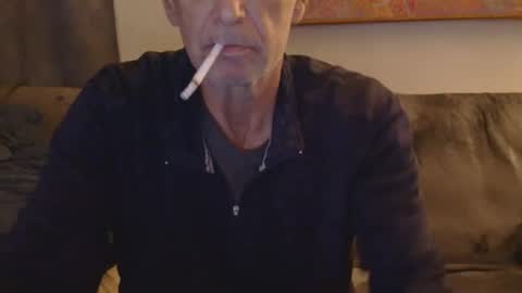 nickincali online show from February 12, 8:20 am