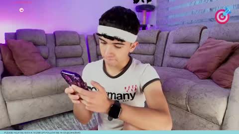 Snapshot of nico_cruz chatting on October 10, 10:34 pm nico online show from October 10, 10:34 pm