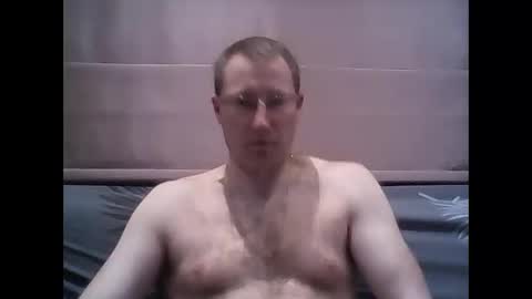 nicolaslapin87 online show from March 31, 7:04 pm