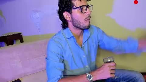 Snapshot of nicolasrodrii chatting on December 20, 10:00 pm nicolasrodrii online show from December 20, 10:00 pm