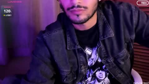 nicolasrodrii online show from October 26, 12:12 am