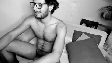 Snapshot of nicolasrodrii chatting on February 22, 12:49 am nicolasrodrii online show from February 22, 12:49 am