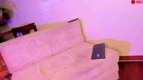 Snapshot of nicolasrodrii chatting on December 22, 10:47 pm nicolasrodrii online show from December 22, 10:47 pm