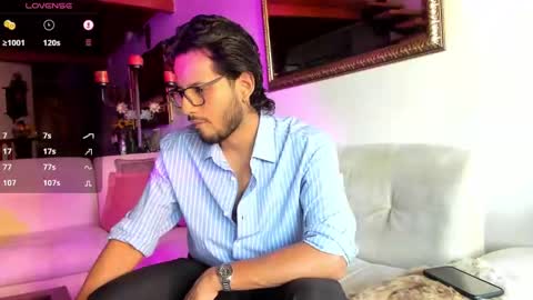 Snapshot of nicolasrodrii chatting on January 21, 10:08 pm nicolasrodrii online show from January 21, 10:08 pm