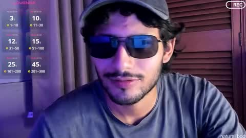Snapshot of nicolasrodrii chatting on October 23, 10:57 pm nicolasrodrii online show from October 23, 10:57 pm