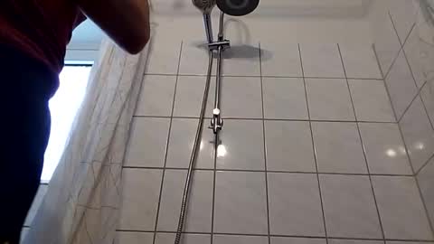 MikeVanDyck online show from April 27, 4:58 pm