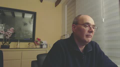 Snapshot of nightkeeper63 chatting on March 2, 12:31 am nightkeeper63 online show from March 2, 12:31 am