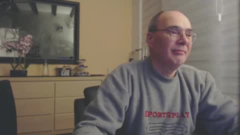 Snapshot of nightkeeper63 chatting on January 23, 12:35 am nightkeeper63 online show from January 23, 12:35 am