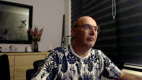 nightkeeper63 online show from June 19, 11:53 pm