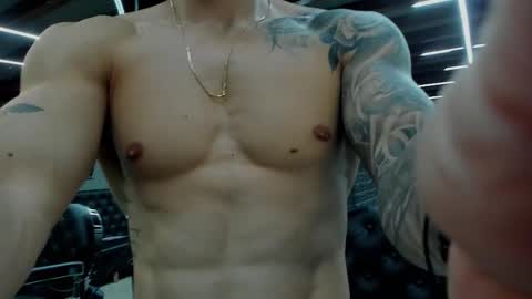 Niick online show from March 25, 2:37 am