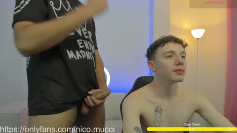 Nicolas Mucci online show from December 19, 4:34 am