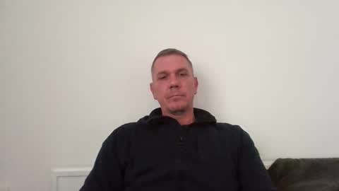 nikan77 online show from March 31, 9:44 am