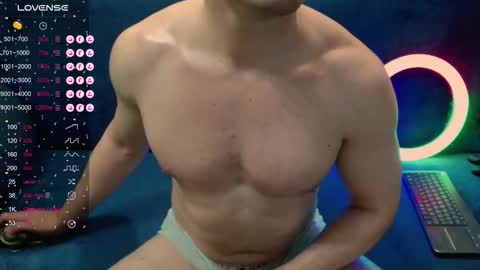Snapshot of nikitin21 chatting on October 19, 10:07 am Sasha online show from October 19, 10:07 am