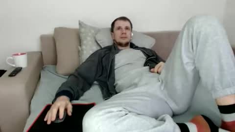 Nick online show from November 12, 8:42 am