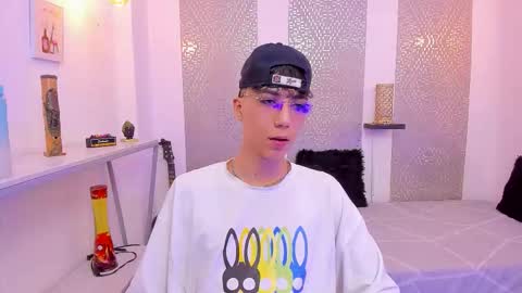    online show from October 28, 4:37 am