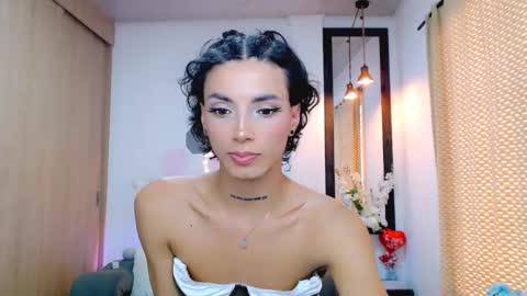 Snapshot of nilam217 chatting on March 6, 8:48 pm Nilam online show from March 6, 8:48 pm